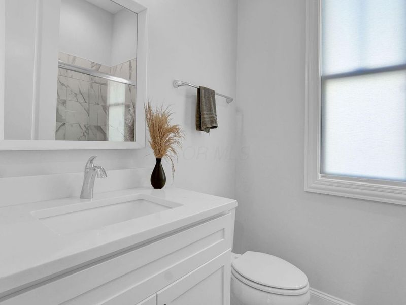 5563 Catalpa Drive, Lewis Center, OH 43035 Photo 14