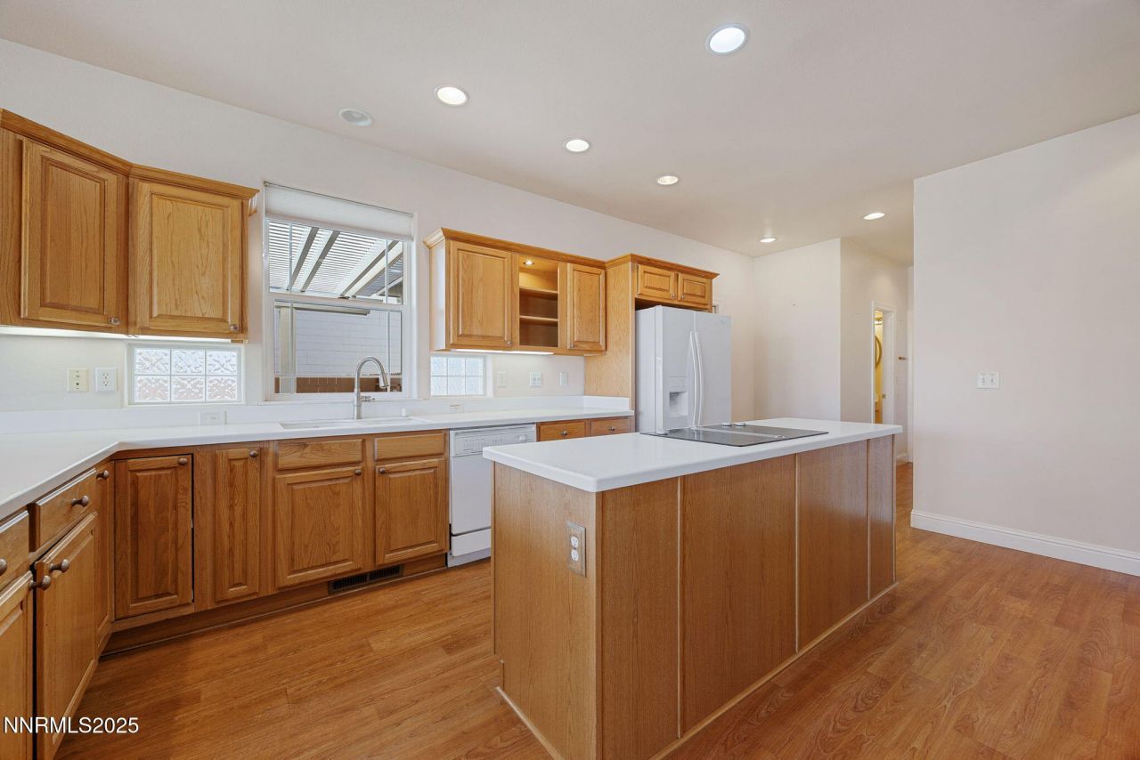 2248 Oak Ridge Drive, Carson City, NV 89703 Photo