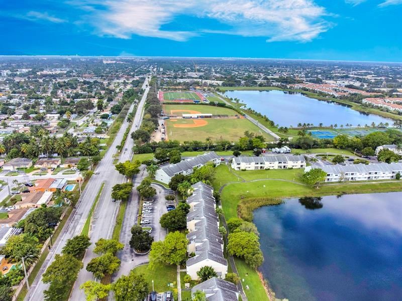 3413 NW 44th St, Unit 205, Lauderdale Lakes, FL 33309 Photo