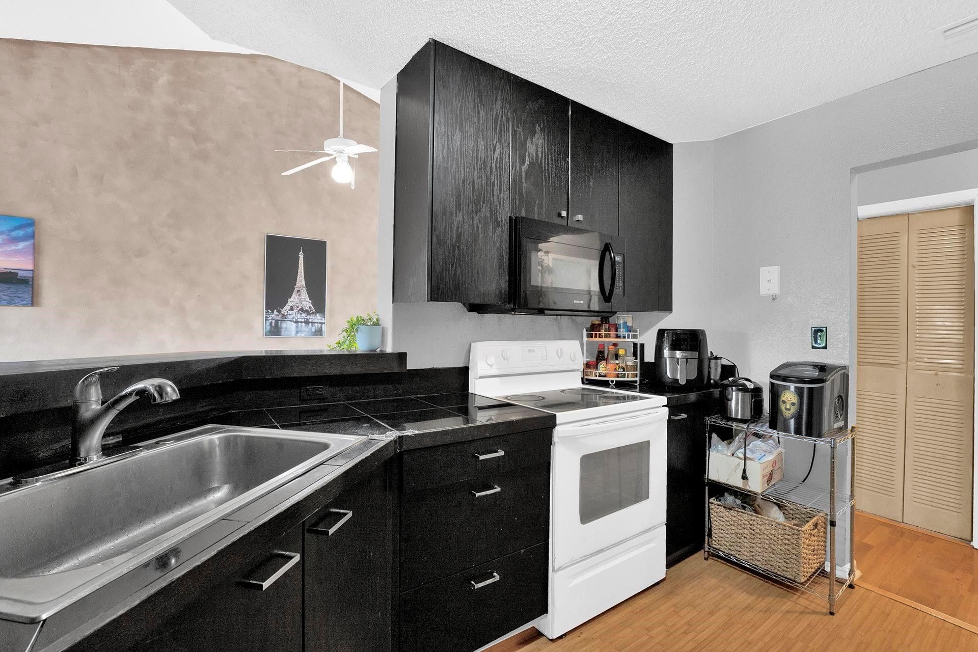 3413 NW 44th Street, Unit 205, Lauderdale Lakes, FL 33309 Photo