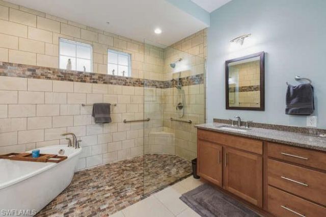 21450 Strada Nuova Cir, Unit A307, Estero, FL 33928 Photo