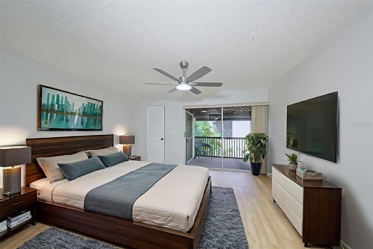 1028 Apollo Beach Boulevard, Unit 2, Apollo Beach, FL 33572 Photo