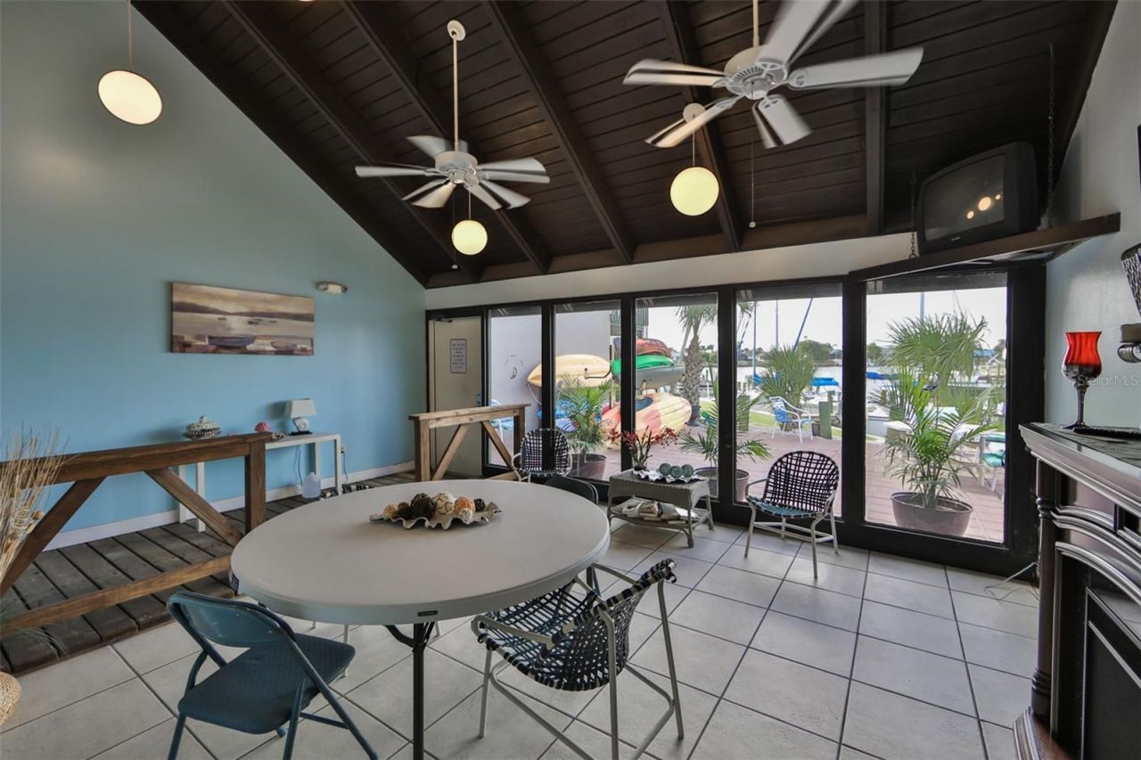 1028 Apollo Beach Boulevard, Unit 2, Apollo Beach, FL 33572 Photo