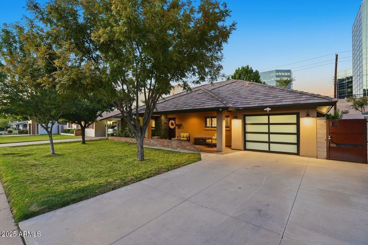 2532 E Pierson Street, Phoenix, AZ 85016 Main Photo