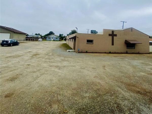 958 S Prospect Street, Unit A, Porterville, CA 93257