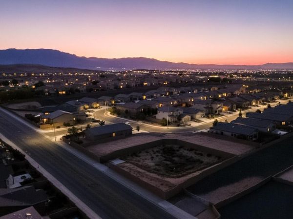 1211 Grace Street NE, Rio Rancho, NM 87144