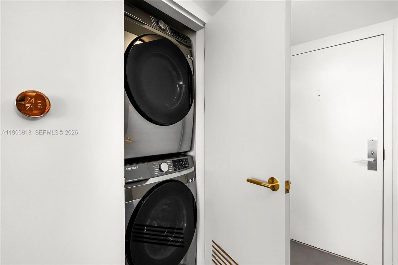 1800 Sunset Harbour Dr, Unit 2105, Miami Beach, FL 33139 Photo