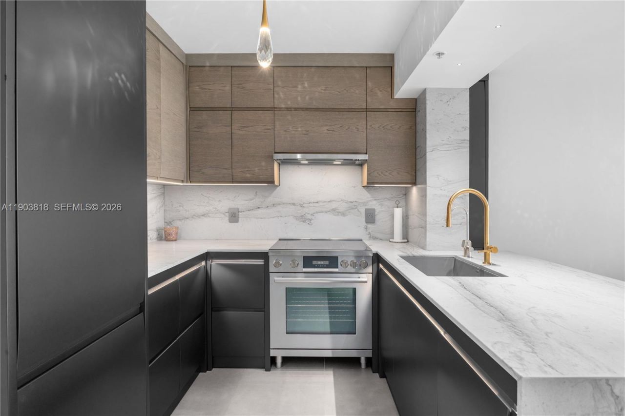 1800 Sunset Harbour Dr, Unit 2105, Miami Beach, FL 33139 Photo