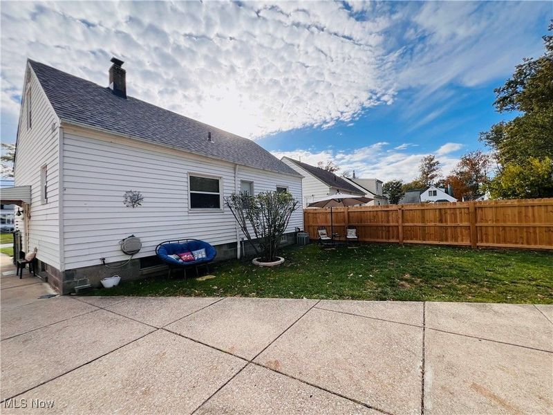 25401 Farringdon Avenue, Euclid, OH 44132 Photo 24