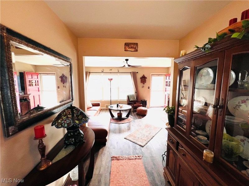 25401 Farringdon Avenue, Euclid, OH 44132 Photo 5