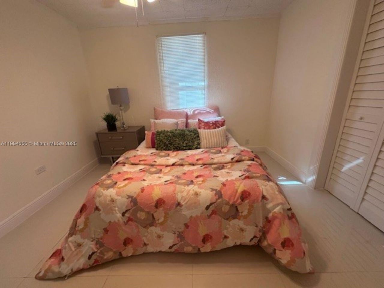 2898 NW 6th Ct, Fort Lauderdale, FL 33311 Photo