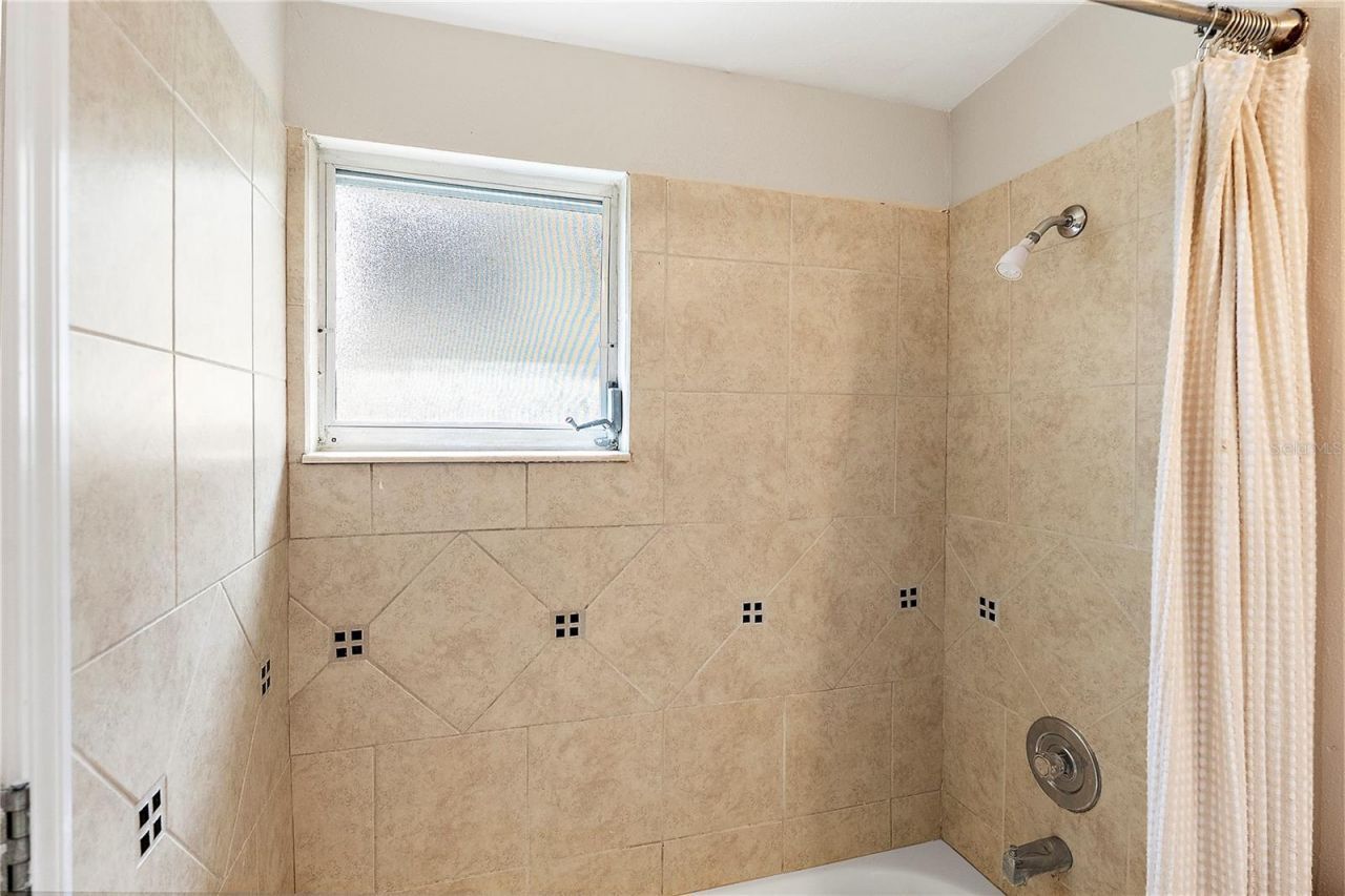 130 17th Avenue N, Saint Petersburg, FL 33704 Photo