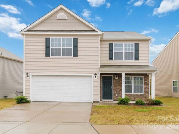 2147 Eastway Drive, Dallas, NC 28034