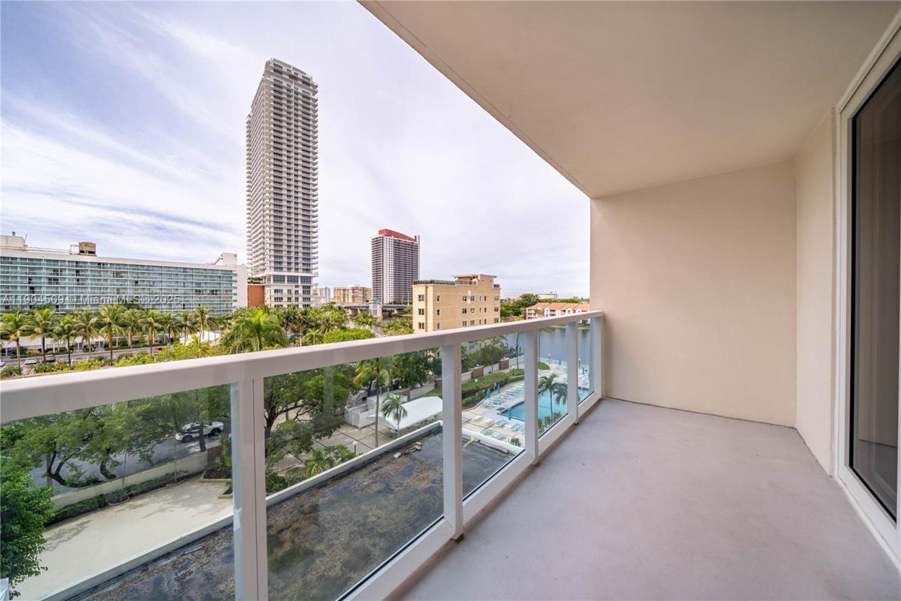 3800 S Ocean Dr, Unit 508, Hollywood, FL 33019 Photo
