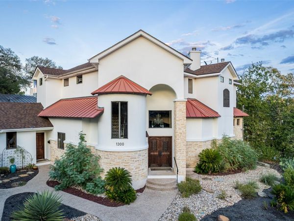 1300 Bluff ST, Austin, TX 78704