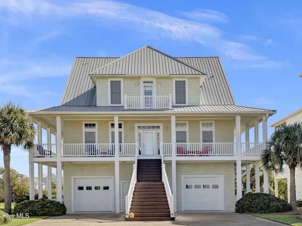 4 Sailview Drive, North Topsail Beach, NC 28460