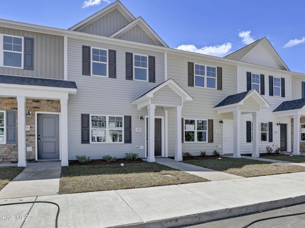 731 Cross Bridge Way, Unit Lot 15, Sneads Ferry, NC 28460