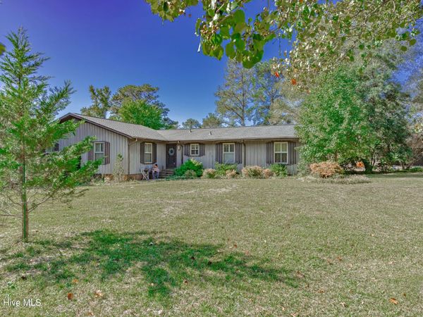 451 Tracy Brown Road, Magnolia, NC 28453