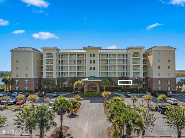 7265 Seashell Lane SW, Unit 207, Ocean Isle Beach, NC 28469