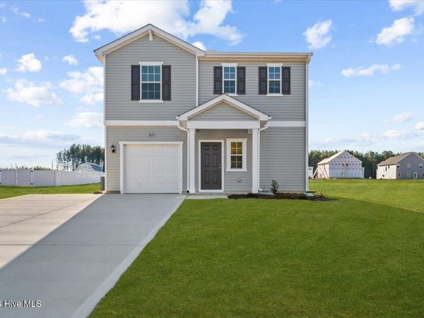 302 Happy Trail Road, Aberdeen, NC 28315