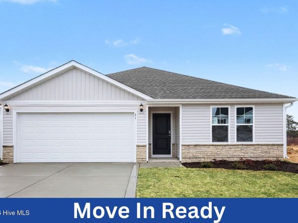 31 E Emily Gardens Drive, Selma, NC 27576
