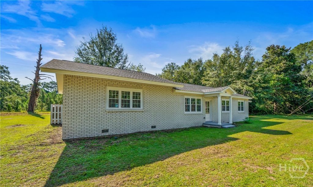160 Bruce K Smalls Drive, Beaufort, SC 29906 Main Photo