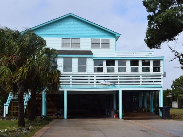 57177 Islington Court, Hatteras Island, NC 27943