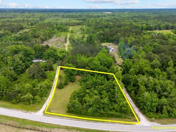 1735 Streets Ferry Road, Vanceboro, NC 28586