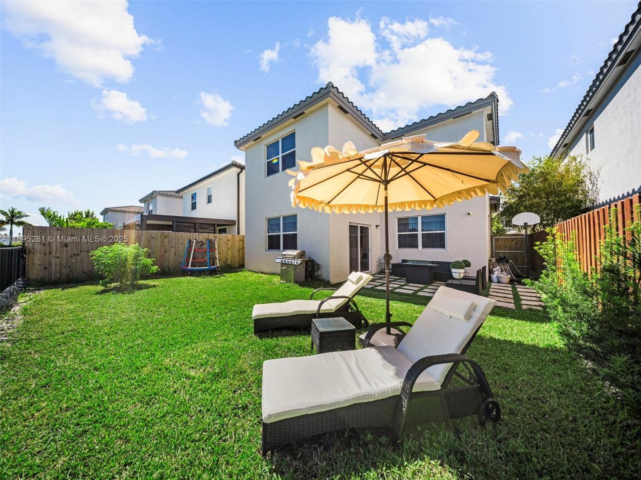 1411 SE 26th Rd, Homestead, FL 33035 Photo