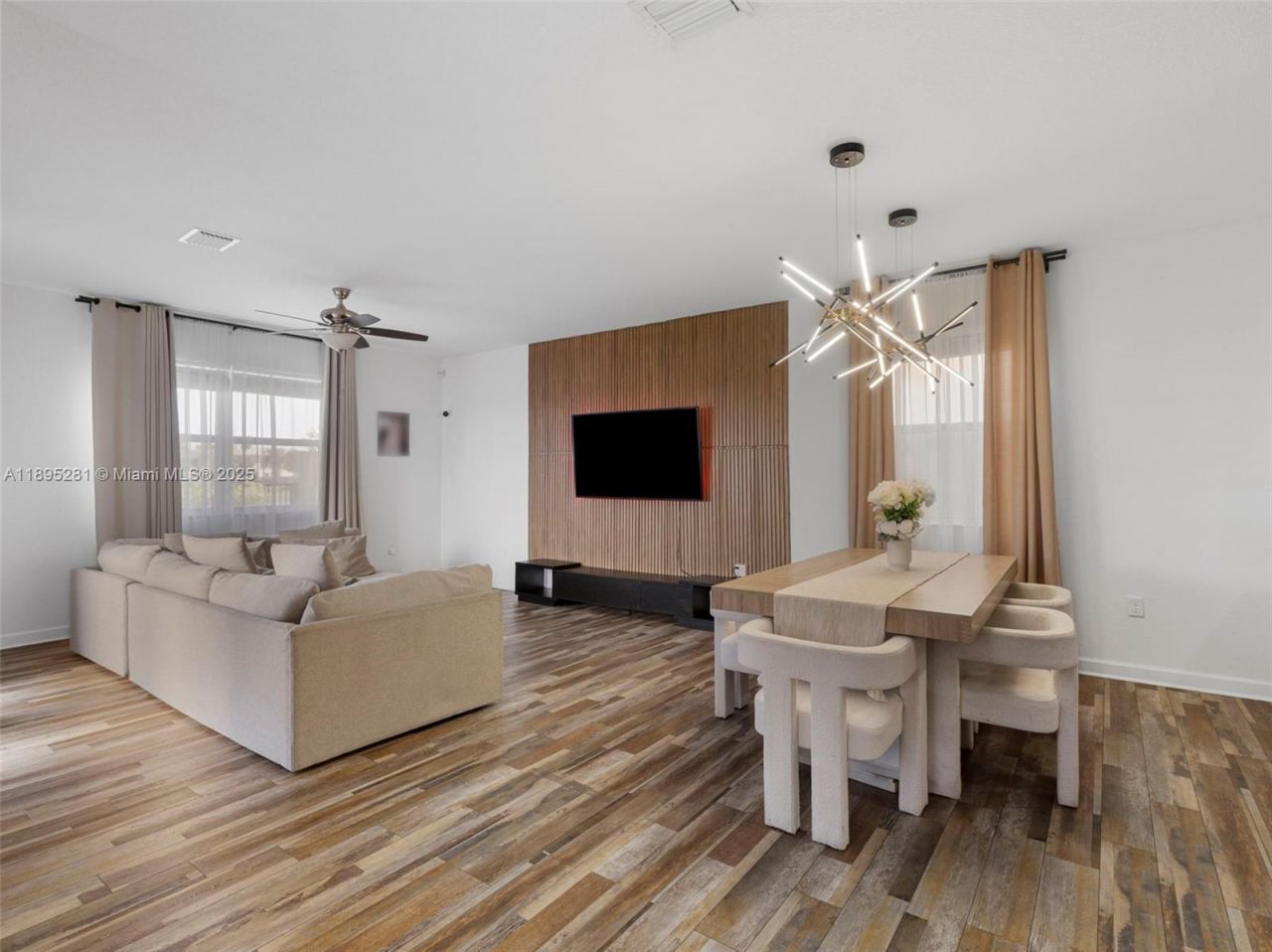 1411 SE 26th Rd, Homestead, FL 33035 Photo