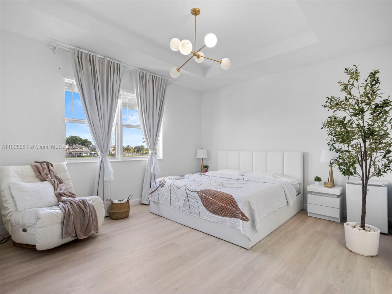 1411 SE 26th Rd, Homestead, FL 33035 Photo