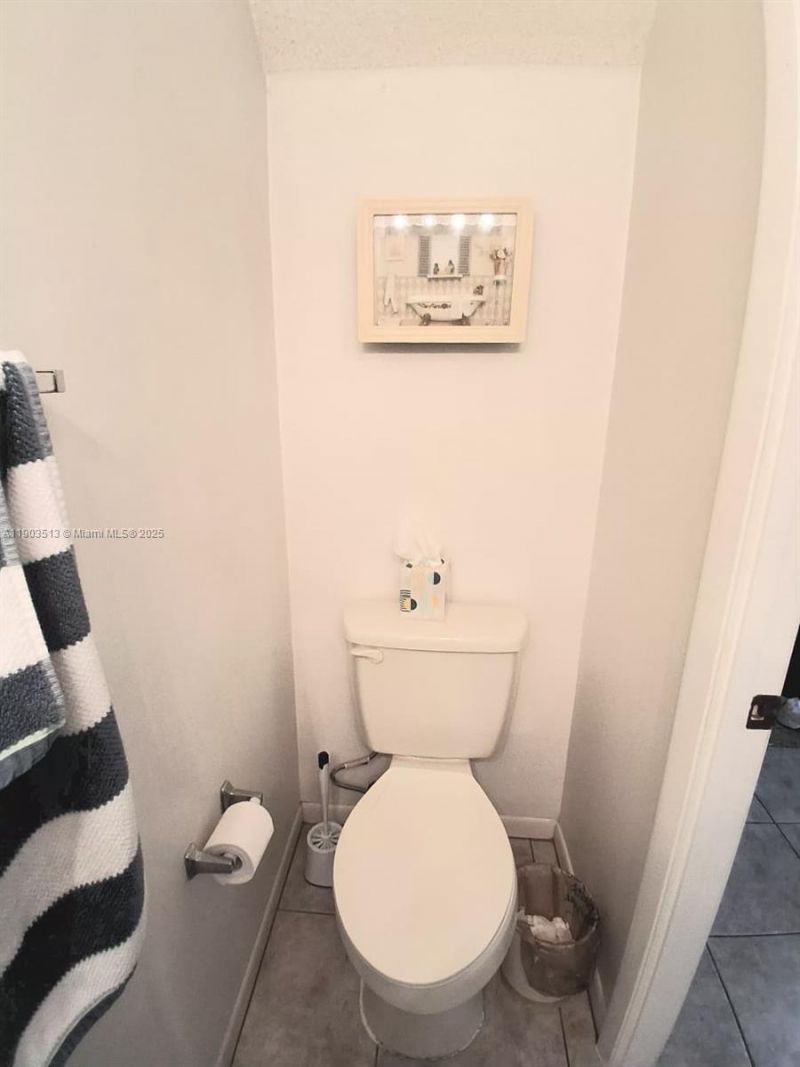 10830 NW 8th St, Pembroke Pines, FL 33026 Photo