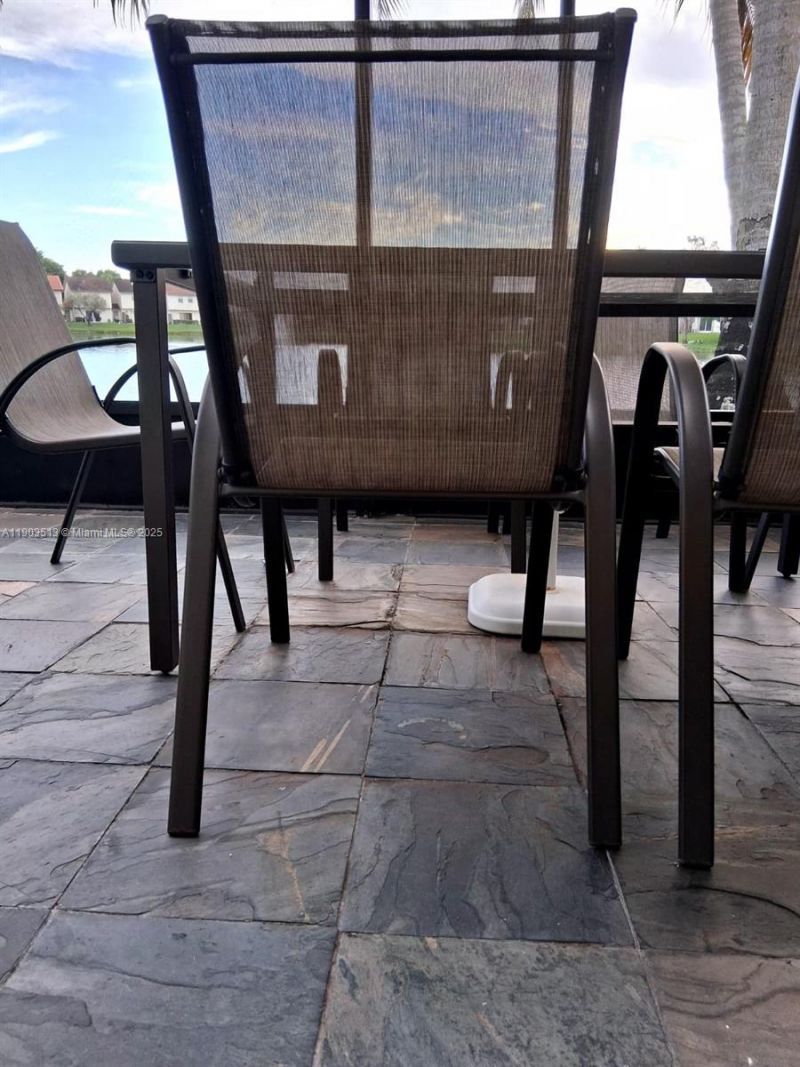 10830 NW 8th St, Pembroke Pines, FL 33026 Photo