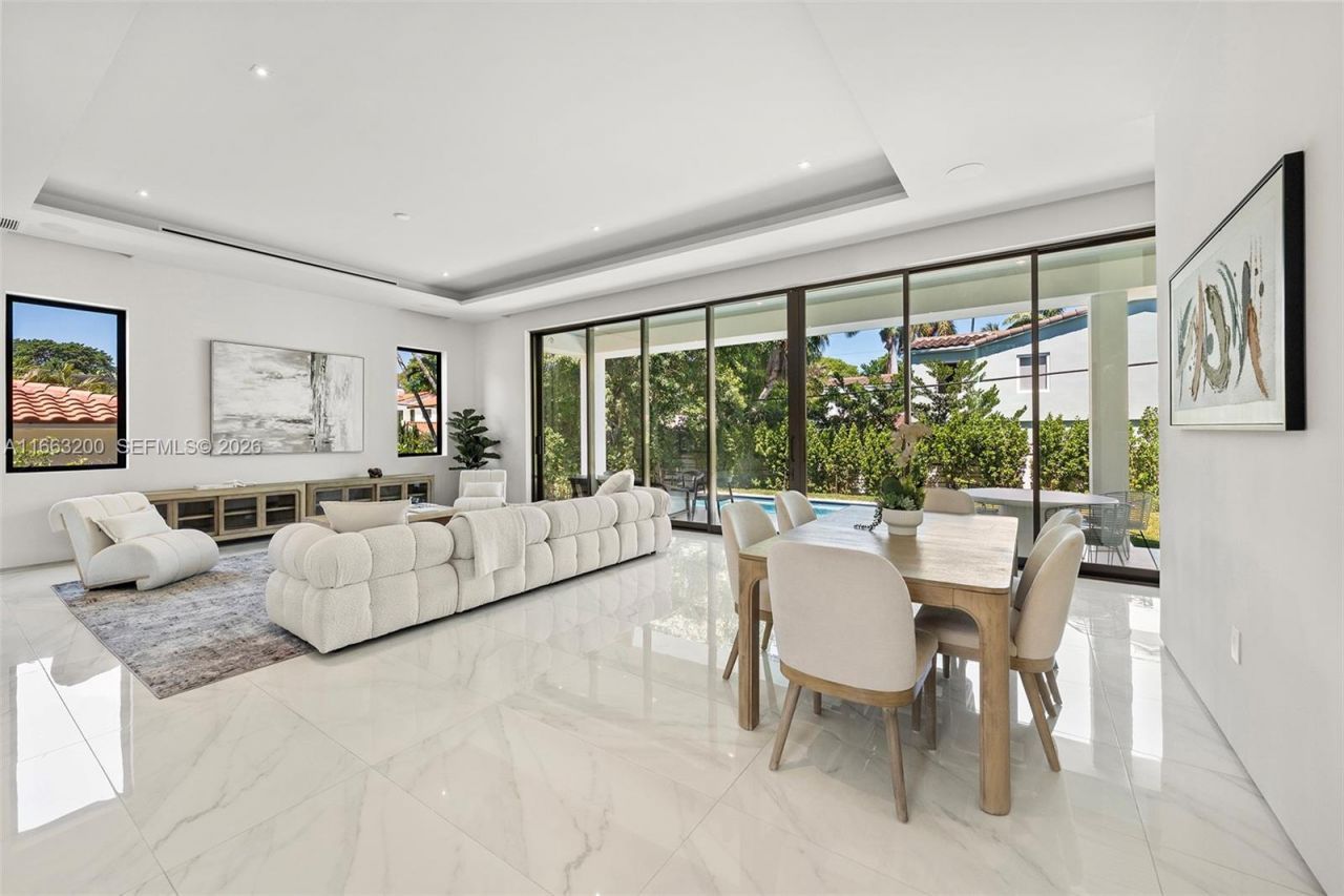 4430 Nautilus Dr, Miami Beach, FL 33140 Photo