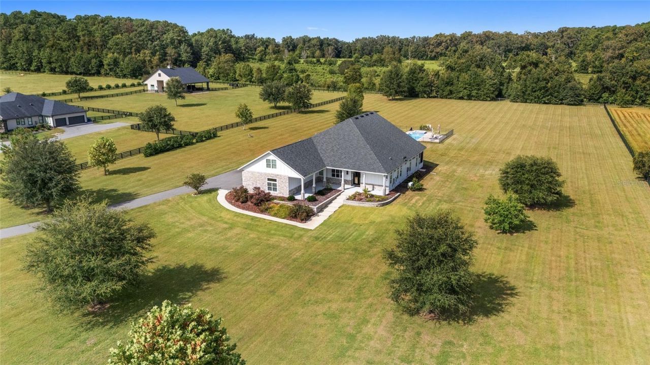 10630 NW 153rd Terrace, Alachua, FL 32615 Photo