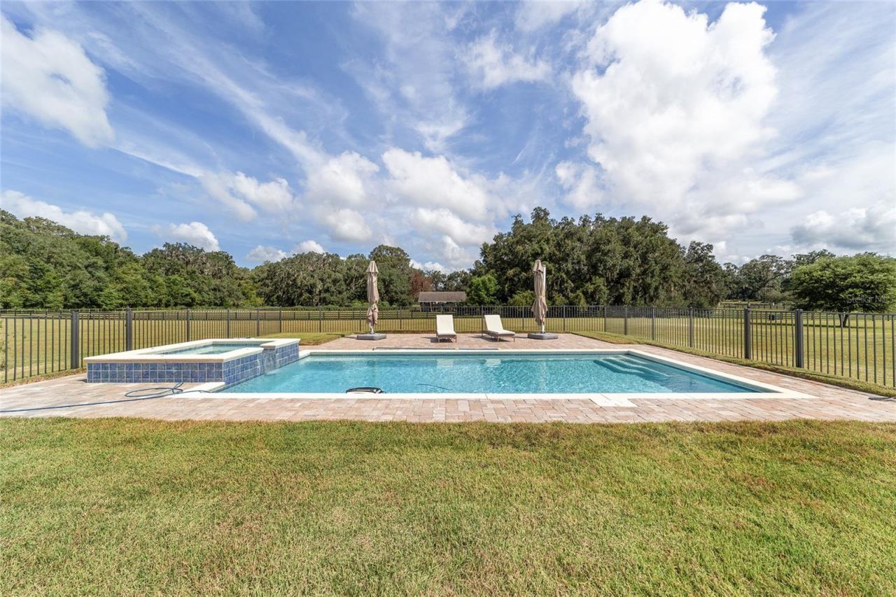 10630 NW 153rd Terrace, Alachua, FL 32615 Photo