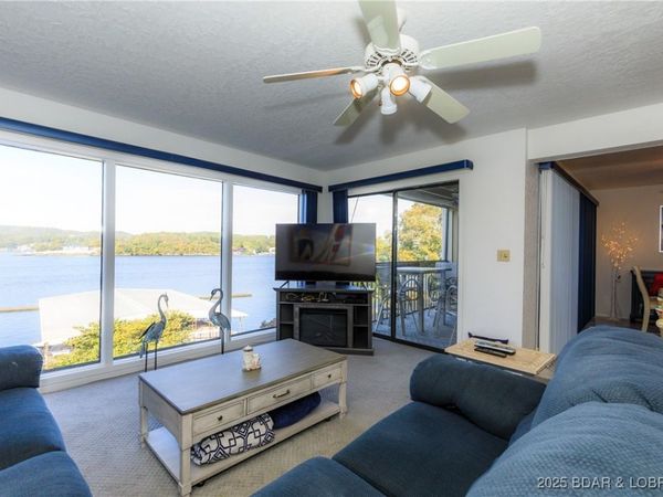 2500 Bay Point Lane, Unit 122, Osage Beach, MO 65065