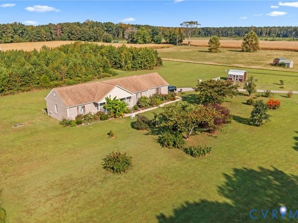 15900 Nobles Road, Disputanta, VA 23842