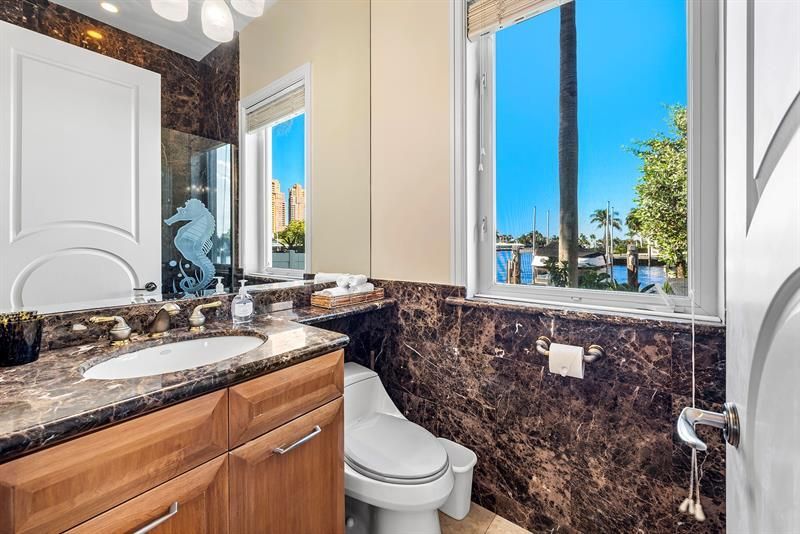 3005 NE 19th St, Fort Lauderdale, FL 33305 Photo