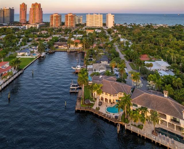 3005 NE 19th St, Fort Lauderdale, FL 33305 Photo