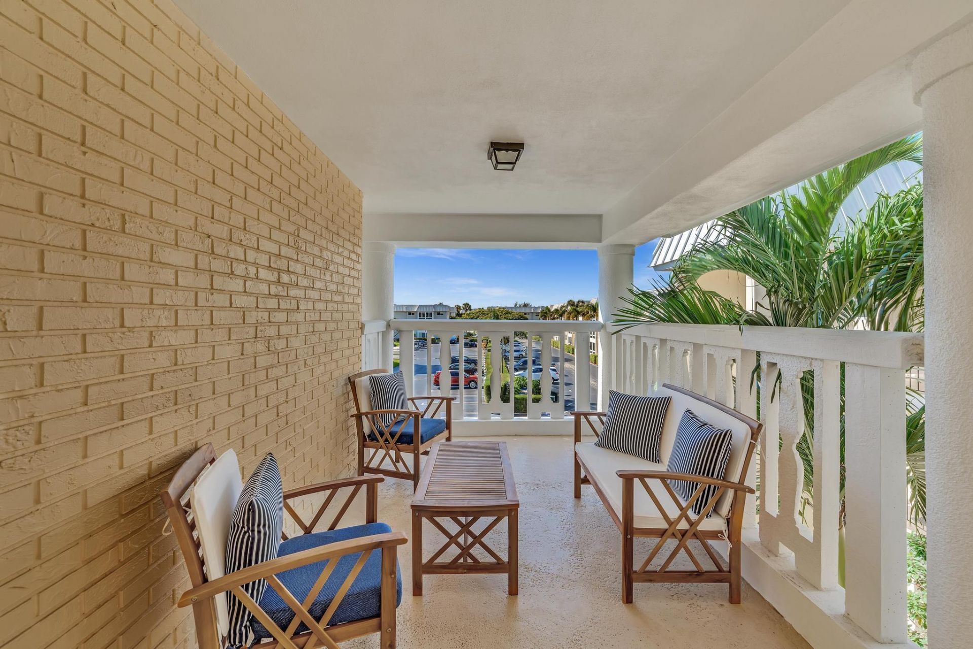 3 Colonial Club Drive, Unit 300, Boynton Beach, FL 33435 Photo