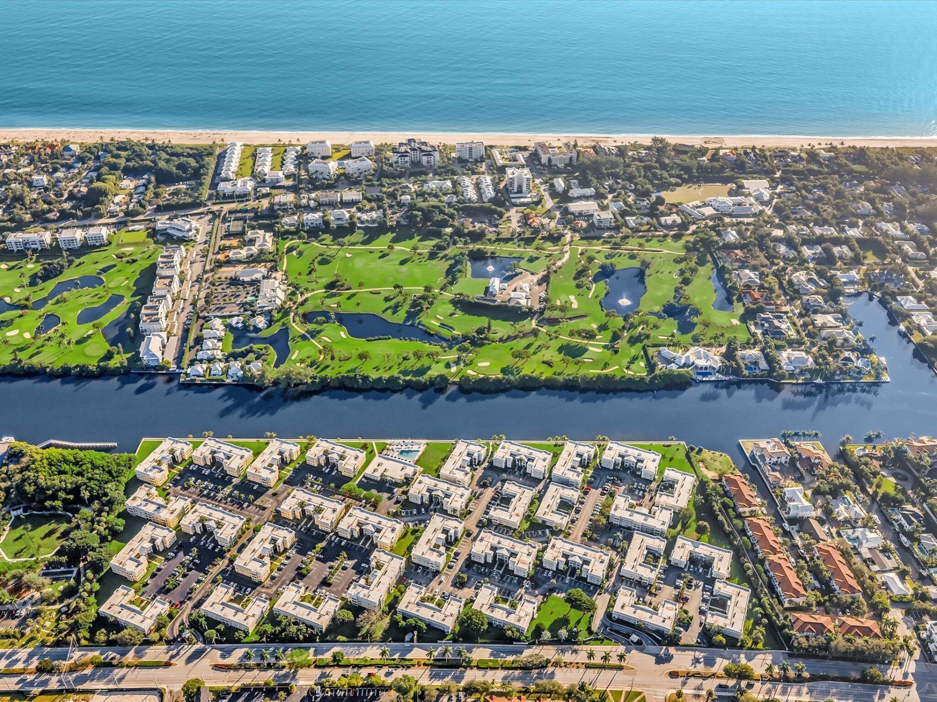 3 Colonial Club Drive, Unit 300, Boynton Beach, FL 33435 Photo