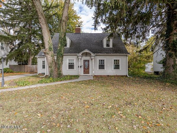 2316 Westbrook Drive, Toledo, OH 43613