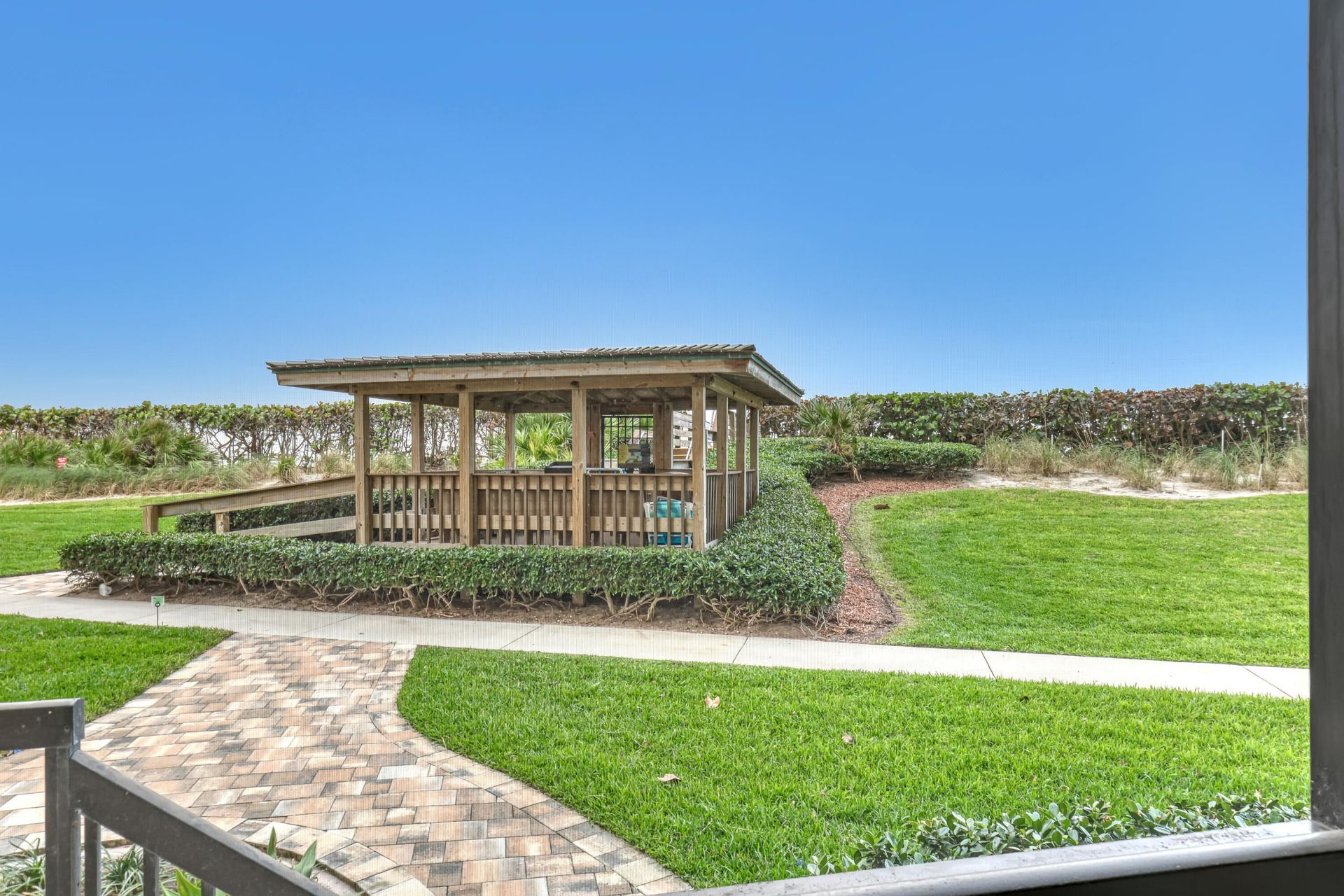 9550 S Ocean Drive, Unit 103, Jensen Beach, FL 34957 Photo