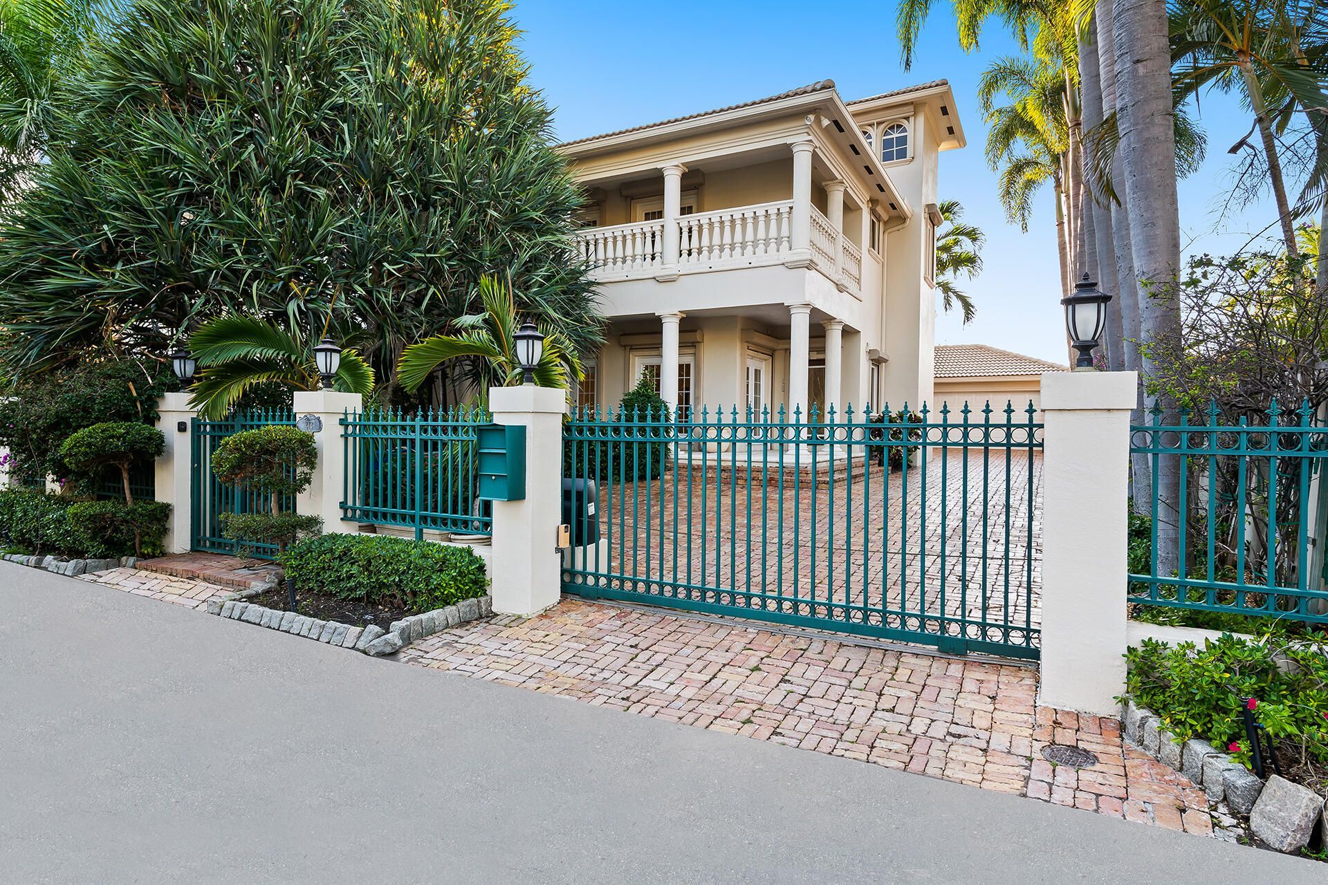 413 Coconut Isle Drive, Fort Lauderdale, FL 33301 Photo