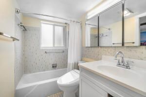 2020 Lake Osborne Drive, Unit 10, Lake Worth, FL 33461 Photo