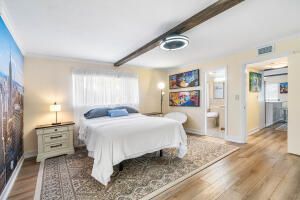 2020 Lake Osborne Drive, Unit 10, Lake Worth, FL 33461 Photo