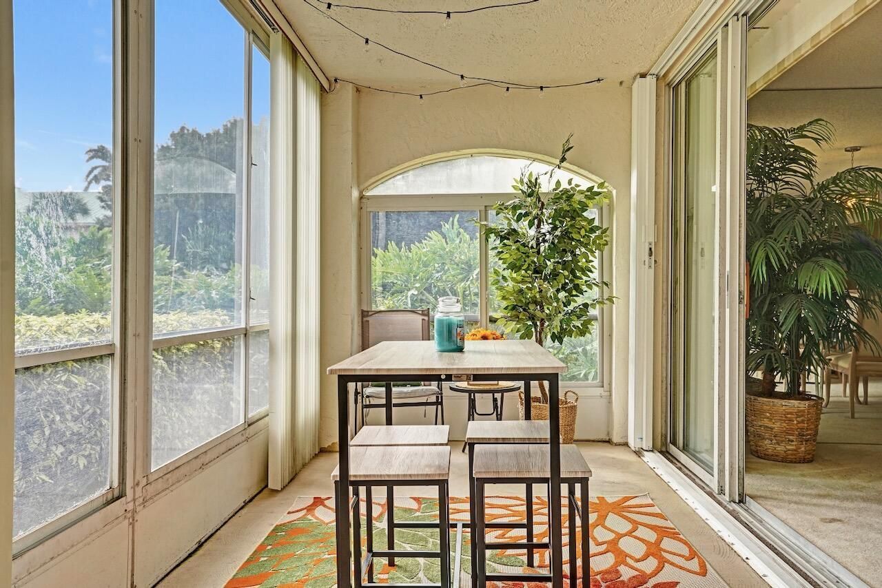 107 Half Moon Circle, Unit H1, Hypoluxo, FL 33462 Photo