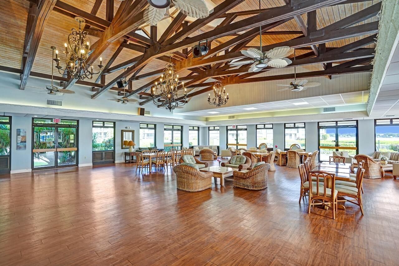 107 Half Moon Circle, Unit H1, Hypoluxo, FL 33462 Photo