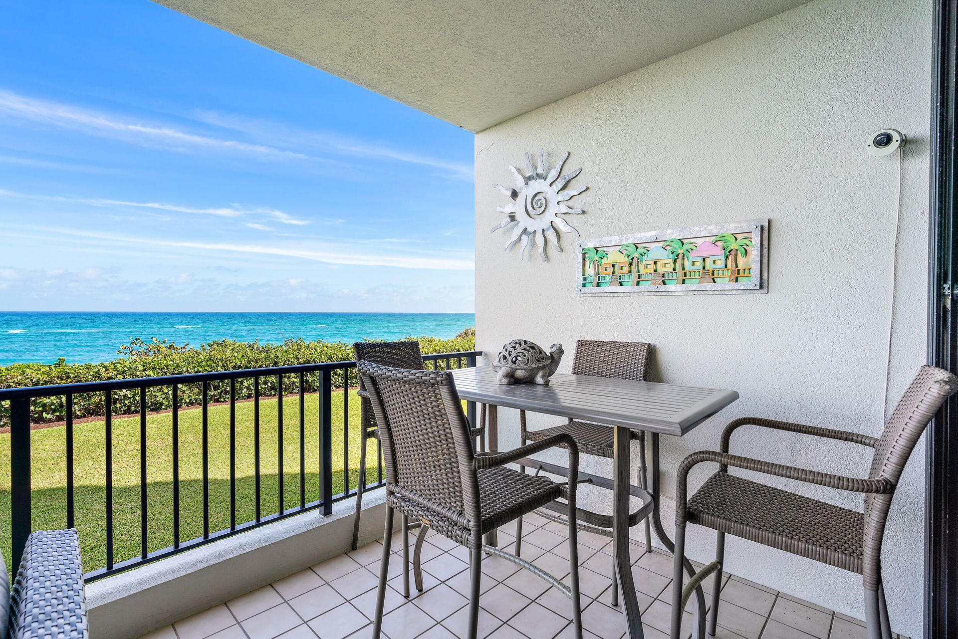800 Ocean Drive, Unit 203, Juno Beach, FL 33408 Photo